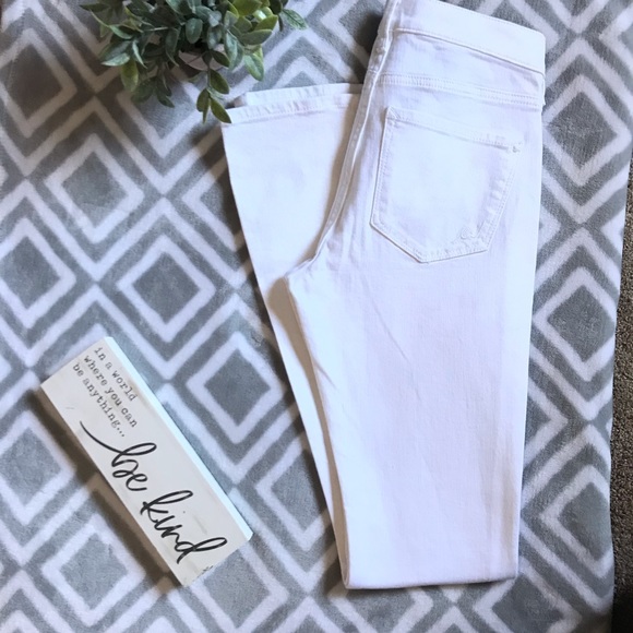 LAST PAIR! 🌴NWT Express Bell Flare midrise jean. - Picture 4 of 5